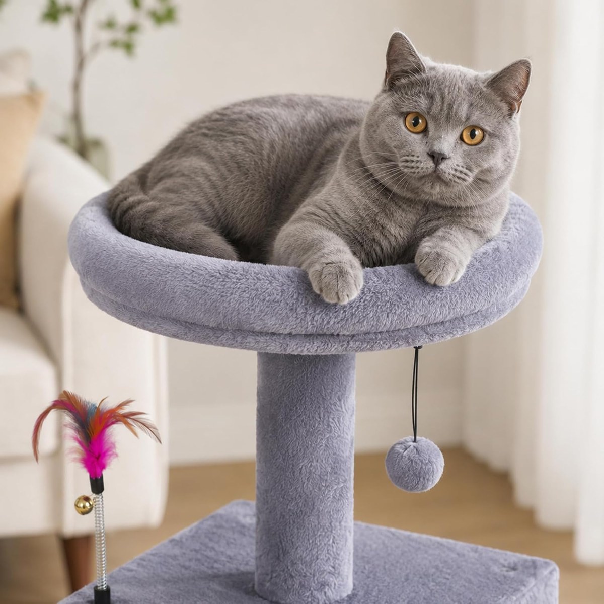 YUNIQUE Small Cat Tree for Indoor Cats with Open Condos detail